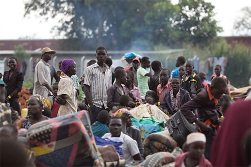 sursudaneses huyen hacia Uganda Más de 3.000 sursudaneses huyen hacia Uganda tras un ataque del Ejército