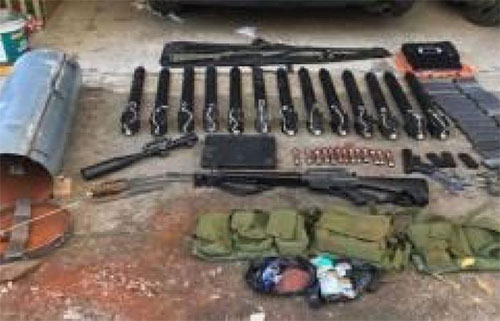 parte de las armas confiscadas Detenida una “peligrosa célula terrorista” en el norte del Líbano