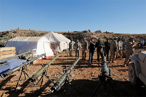 Hezbolá toma el control de posiciones terroristas Hezbolá toma el control de las posiciones terroristas en el noreste del Líbano