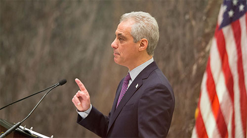 El alcalde de Chicago, Rahm Emanuel Chicago denuncia a la Casa Blanca por retirar fondos a “ciudades santuario”