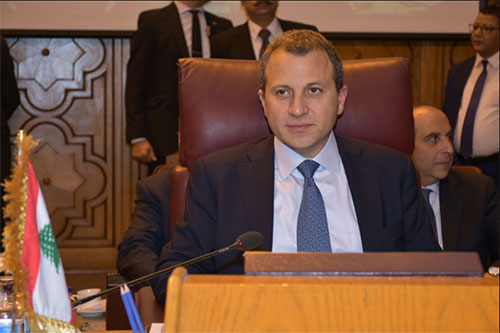 el ministro de Exteriores libanés, Yebran Basil