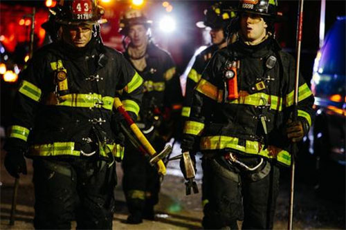 bomberos de Nueva York El Incendio del Bronx ha sido originado por un niño