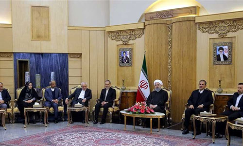 Hassan Rohani antes de partir hacia Estambul