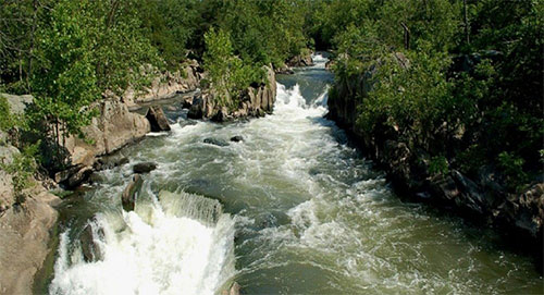 el río Barada El Ejército sirio devuelve la estabilidad a la región del valle del río Barada