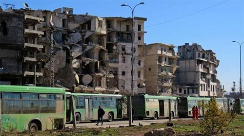 El grupo terrorista Ahrar al Sham retiene a 23 conductores de autobuses Retenidos los conductores que participaron en la evacuación de Alepo