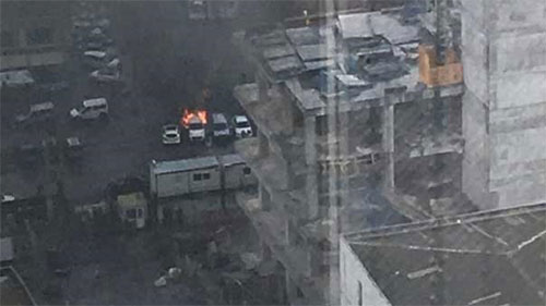 Un coche bomba explota delante del Palacio de Justicia de Esmirna Un coche bomba explota delante del Palacio de Justicia de Esmirna