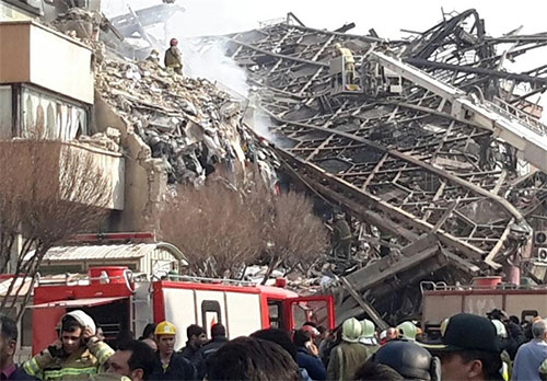 el desplome del Plasco Building Se derrumba un edificio de 17 plantas en el centro de Teherán tras incendio
