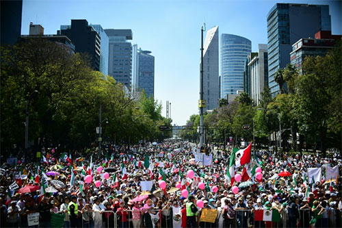 México se levanta contra Trump y su muro fronterizo México se levanta contra Trump y su muro fronterizo