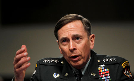 david petraeus Mandos militares de EEUU: “Ahora no es el momento de la retirada”