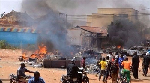 Atentado suicida en una mezquita en Nigeria Atentado suicida en una mezquita en Nigeria perpetrado por una mujer