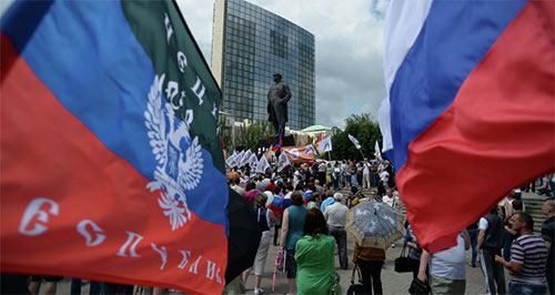 Donetsk orienta su economía hacia Rusia Donetsk rompe lazos comerciales con el resto de Ucrania