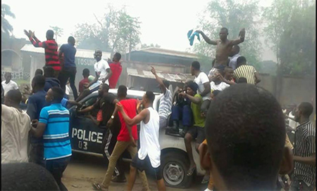 Milicianes en RDC Kamwina Nsapu decapita a 40 policías en RDC