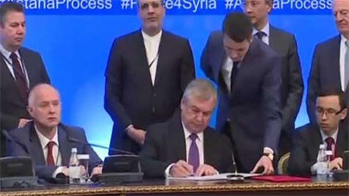 Firman en Astaná el memorando para zonas de distensión en Siria Rusia, Turquía e Irán acuerdan crear cuatro zonas seguras en Siria