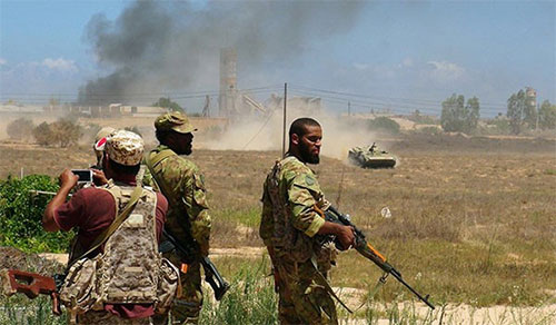 ataque a la base aérea en el sur de Libia Sube a 141 el número de muertos en el ataque a la base aérea en el sur de Libia