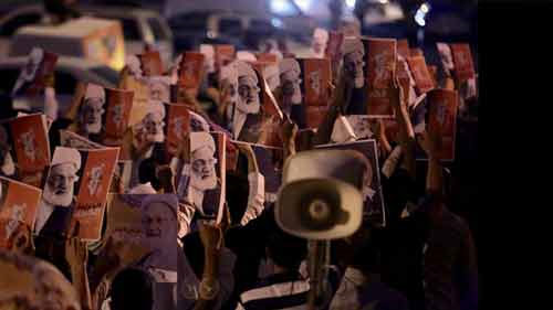 masivas protestas de apoyo al clérigo opositor Issa Qassim El régimen en Bahréin aplaza el fallo contra el líder religioso Issa Qassim