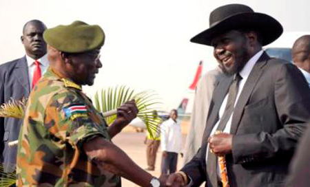 Paul Malong junto con Salva Kiir Paul Malong abandona Yuba tras ser despedido por Salva Kiir