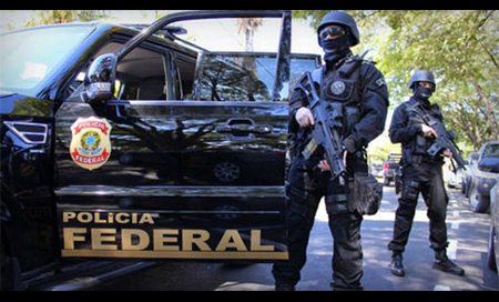 Miembros de la Policía Federal de Brasil