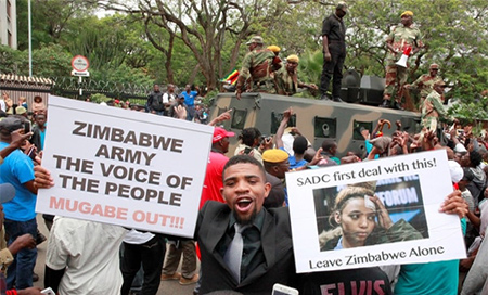 Protestas contra Mugabe Zimbabue: Militares impiden paso de manifestantes hacia residencia de Mugabe