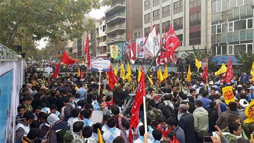 Miles de iraníes se manifiestan en Teherán Irán recuerda la toma del “nido de espías” de EEUU con llamadas a la resistencia