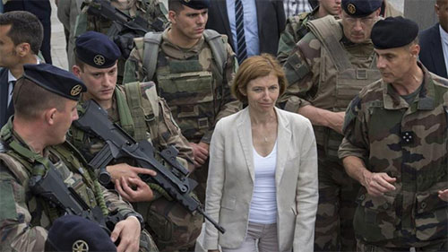 La ministra de Defensa de Francia, Florence Parly Francia llama a solucionar el problema de Corea del Norte por vías diplomáticas