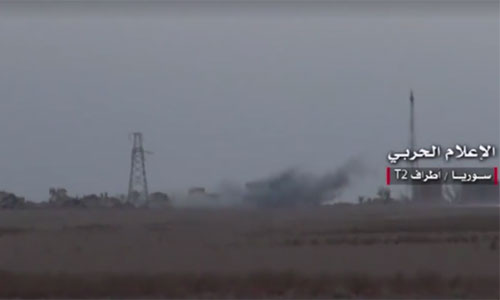Tropas sirias y sus aliados cercan a Daesh en planta petrolera Tropas sirias y sus aliados cercan a Daesh en planta petrolera
