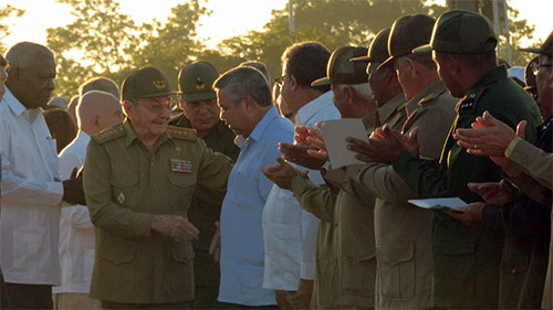 Cuba homenejea al Che Cuba honra al Che a 50 años de su muerte