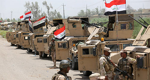 militares iraquíes en las afueras de Kirkuk