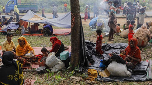 Rohingyas desalojados de sus tierras Irán llama a unidad musulmana para defender rohingyas