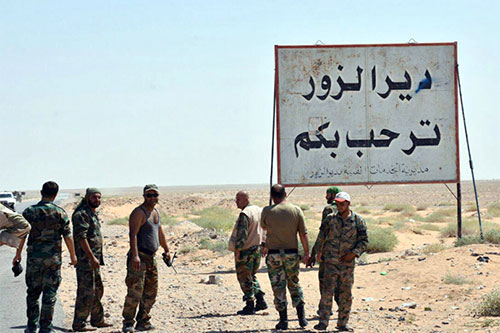 fuerzas sirias en la puerta de Deir Ezzor Fuerzas aliadas de Siria acusan a Estados Unidos de apoyar a grupos terroristas