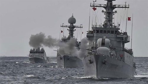 maniobras navales en el mar del Este Seúl responde a los ensayos de Pyongyang con maniobras navales