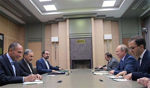 Velayati en una reunión con Putin Irán no se marchará de Siria pese a amenazas De EEUU