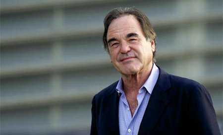 El cineasta estadounidense, Oliver Stone Oliver Stone califica de “enfermo” el comportamiento de su país contra Irán
