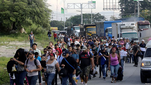caravanas de migrantes Jefe del Estado Mayor de EEUU: las tropas no entrarán en contacto con migrantes