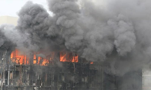 incendio provocado por una explosión en China