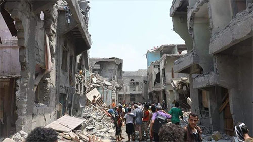daños causados por un ataque de Arabia Saudí a Yemen Finlandia suspende venta de armas a Arabia Saudí y EAU por crisis en Yemen