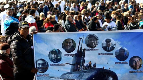 acto de homenaje a los tripulantes del submarino San Juan Hallan submarino argentino San Juan desaparecido hace un año
