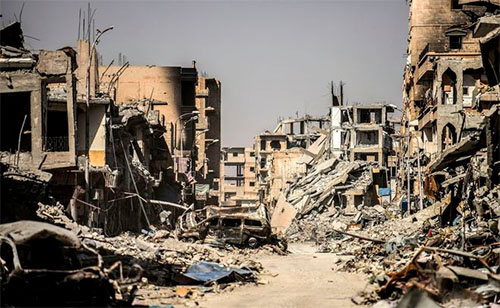 Coalición de Washington destruye infraestructura en Siria Coalición de Washington destruye infraestructura y comete masacres contra civiles