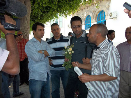 REVOLUCIÓN TUNECINA DETUVO A UNO DE LOS PRIMEROS REVOLUCIONARIOS AMANULLAH MANSOURI