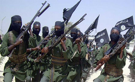 los terroristas de Al Shabaab Al Shabaab atacó la principal base de UA en Somalia