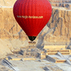 Mueren 19 turistas en un accidente de globo en Egipto