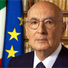 Napolitano iba a tomarse "alg&#250n tiempo para la reflexi&#243n"