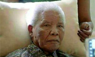 Gobierno de Sud&#225frica: Mandela est&#225 en estado cr&#237tico