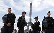 Cuatro periodistas detenidos en Par&#237;s por portar un ’drone’