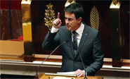 El premier francés pide poner fin a la acogida de refugiados