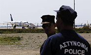 Concluye secuestro del avión de Egypt Air