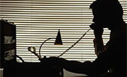 Los suizos aprueban una ley que prevé escuchas telefónicas y vigilancia de internet