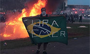 Manifestación contra Temer frente al Congreso brasileño