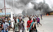 Cientos de jóvenes se concentran en las calles de Kinshasa