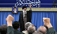Jamenei: Ningún enemigo puede paralizar a Irán