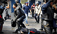 Cerca de 100 policías han sido heridos durante las protestas en Venezuela